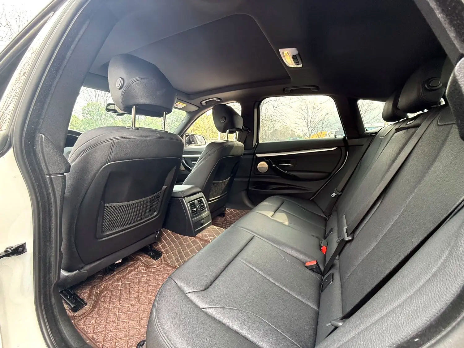 BMW 3 Series GT 2019 #6 BMW 3 Series GT 2019 car image #6