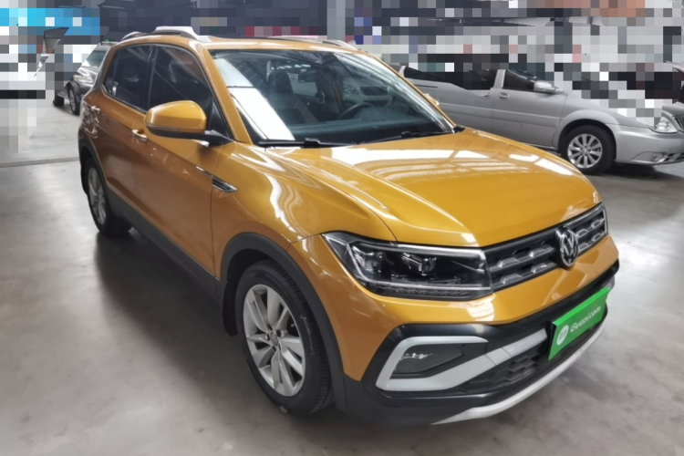 Volkswagen T-Cross 2020 #4 Volkswagen T-Cross 2020 car image #4