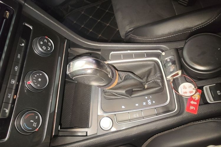 Volkswagen Golf 2018 #14 Volkswagen Golf 2018 car image #14