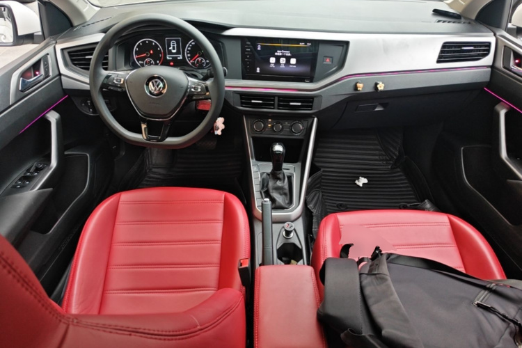 Volkswagen Polo 2021 car image #10