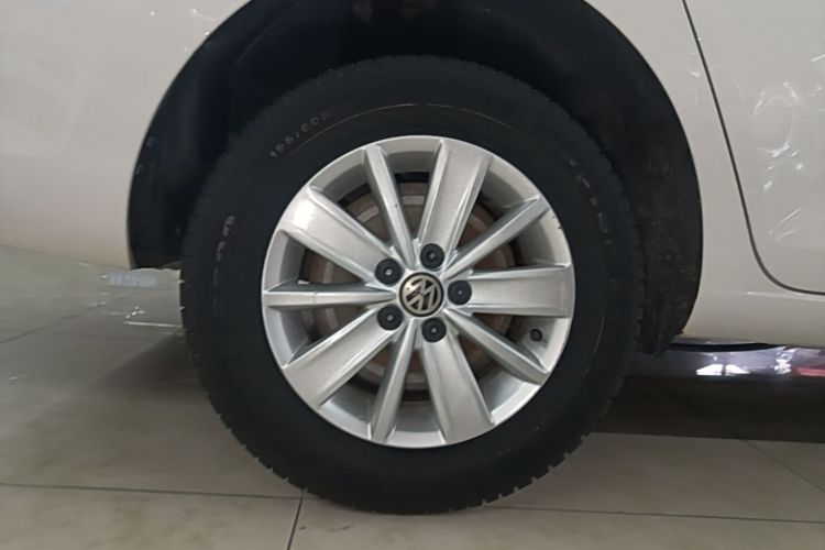 Volkswagen Santana 2019 #10 Volkswagen Santana 2019 car image #10