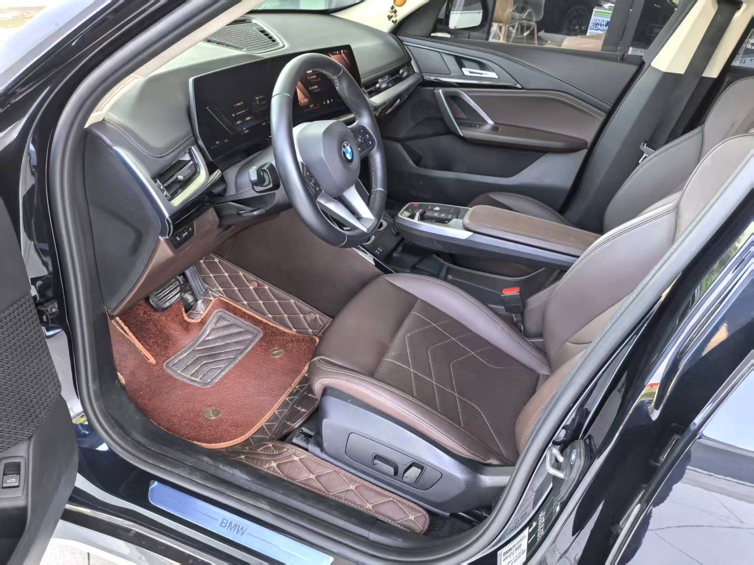 BMW X1 2023 car image #3