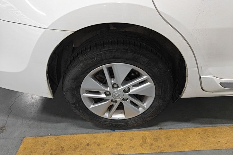 Toyota Corolla 2017 #10 Toyota Corolla 2017 car image #10