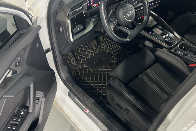 Audi A3 2022 car image #10