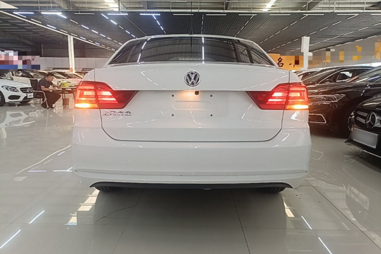 Volkswagen Santana 2019 #4 Volkswagen Santana 2019 car image #4