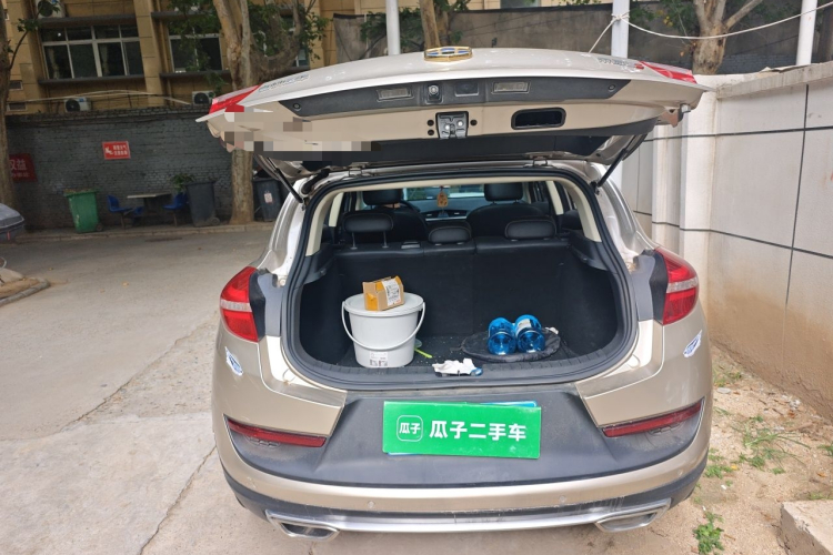GEELY Emgrand GS 2019 #17 GEELY Emgrand GS 2019 car image #17