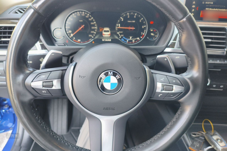 BMW 3 Series 2018 #12 BMW 3 Series 2018 car image #12
