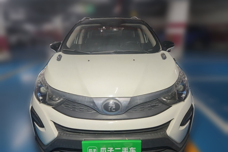 BYD Yuan 2016 #3 BYD Yuan 2016 car image #3