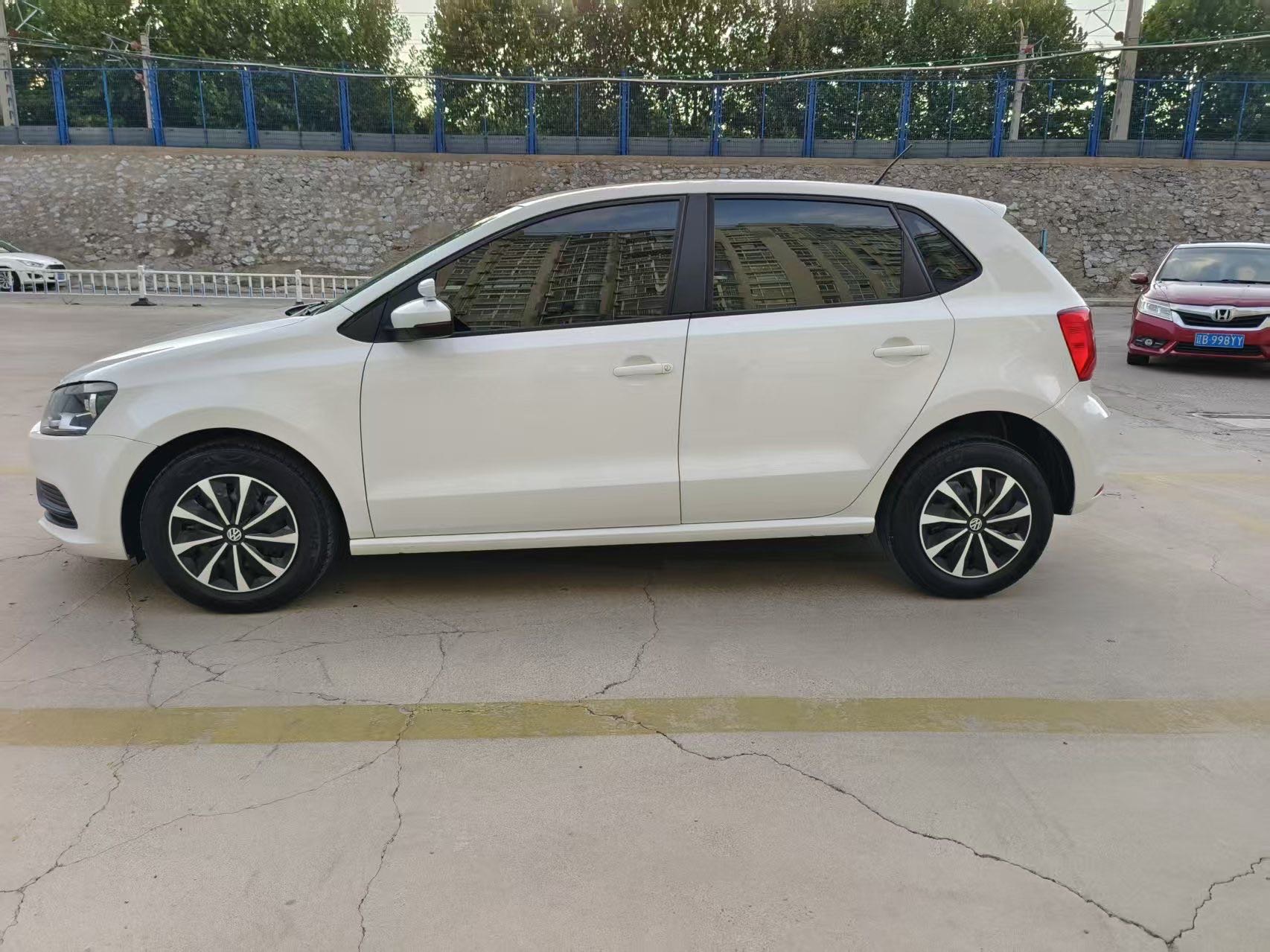Volkswagen Polo 2018 immagine di auto #2