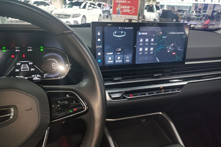 GEELY Emgrand 2024 car image #10