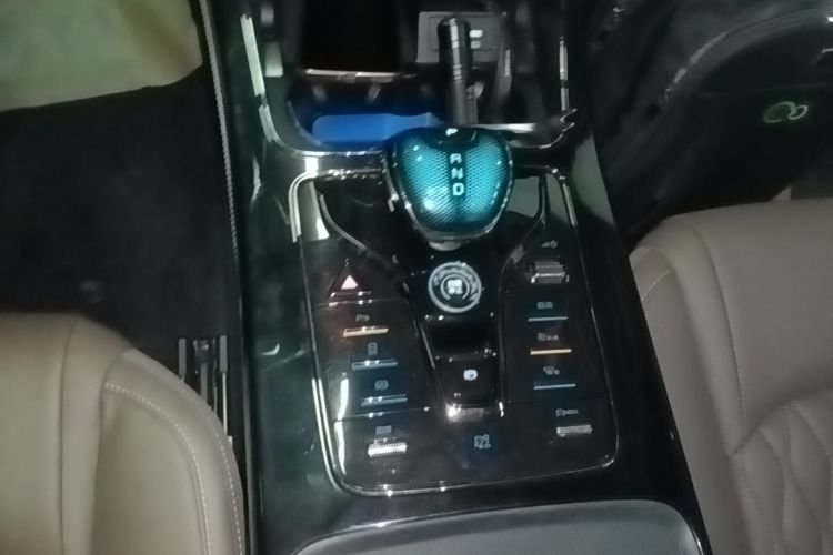 比亚迪 汉 2023 汽车图片 #18