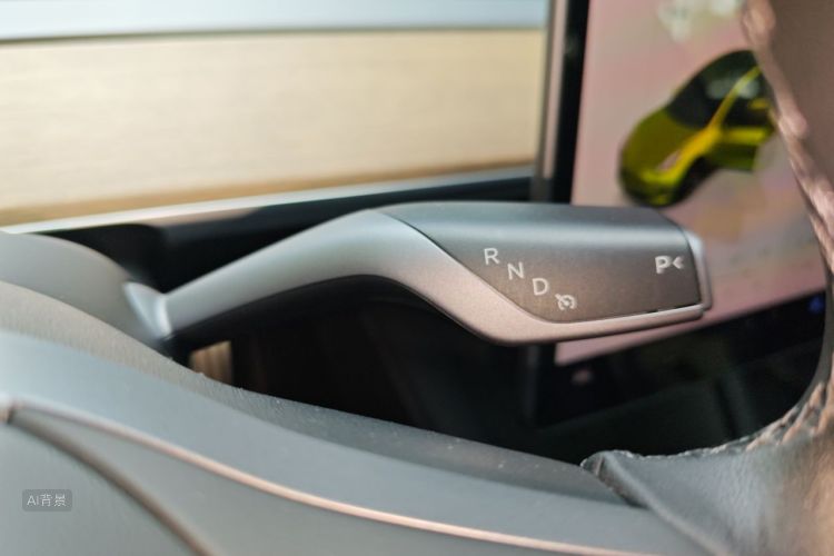 Tesla Model 3 2022 car image #16