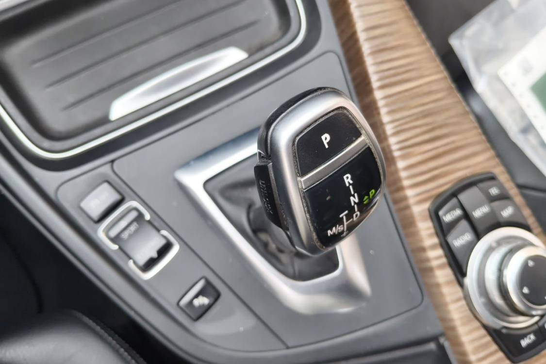 BMW 3 Series 2013 #29 BMW 3 Series 2013 car image #29