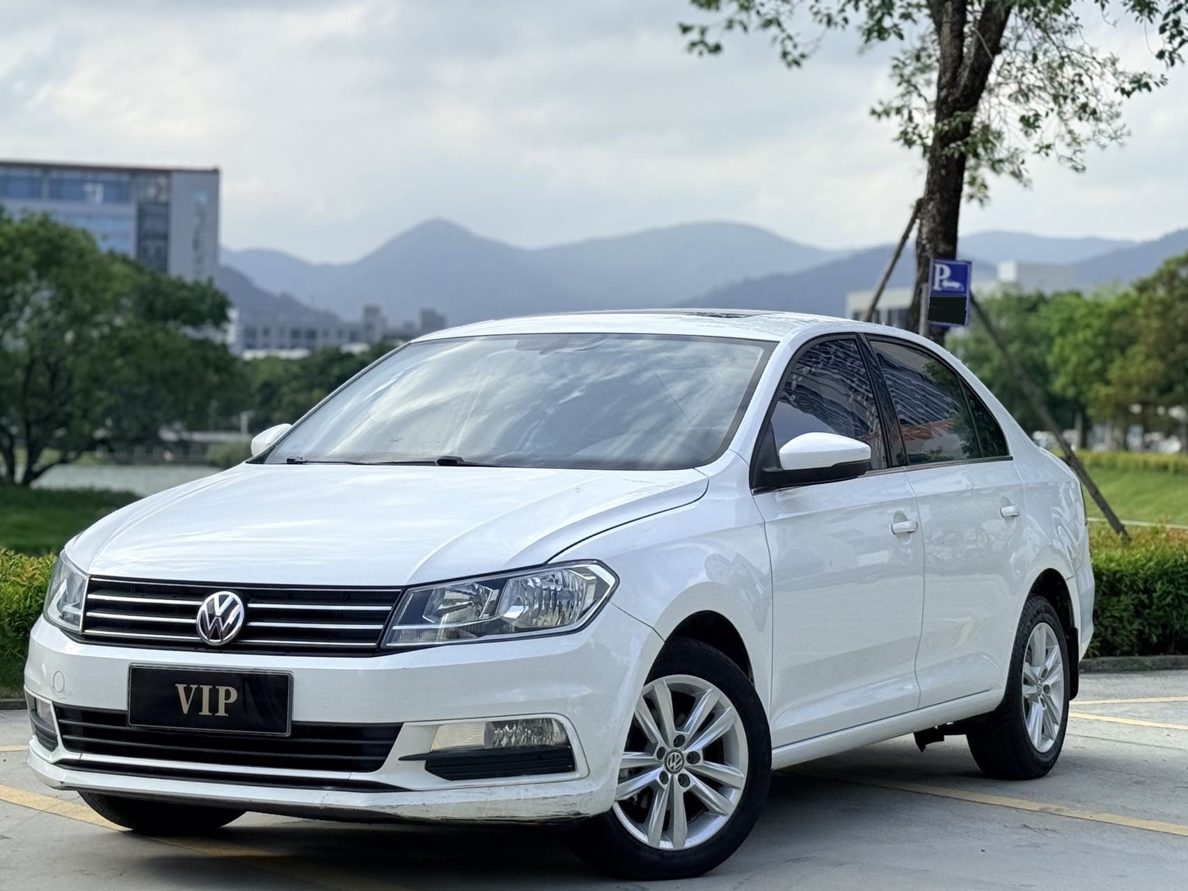 Volkswagen Santana 2017 Volkswagen Santana 2017 car image