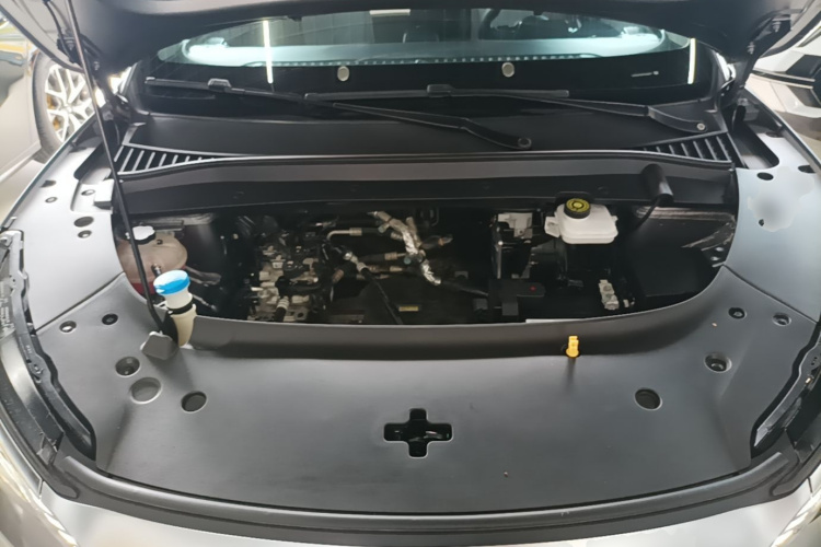 BYD Yuan Plus 2023 immagine di auto #20