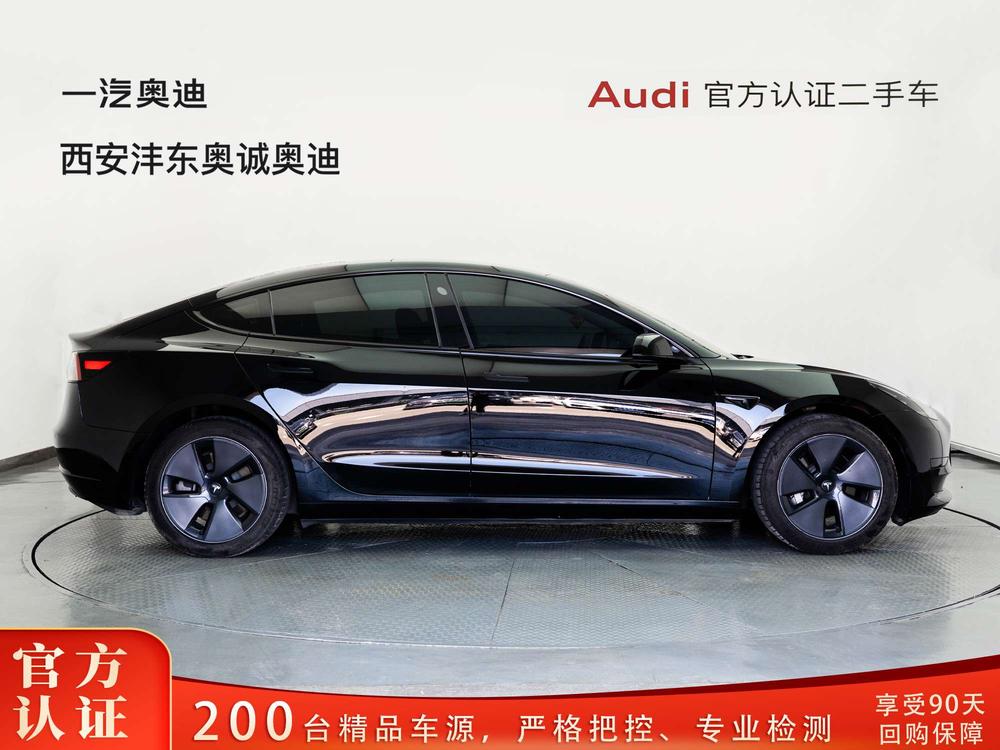 Tesla Model 3 2023 car image #5