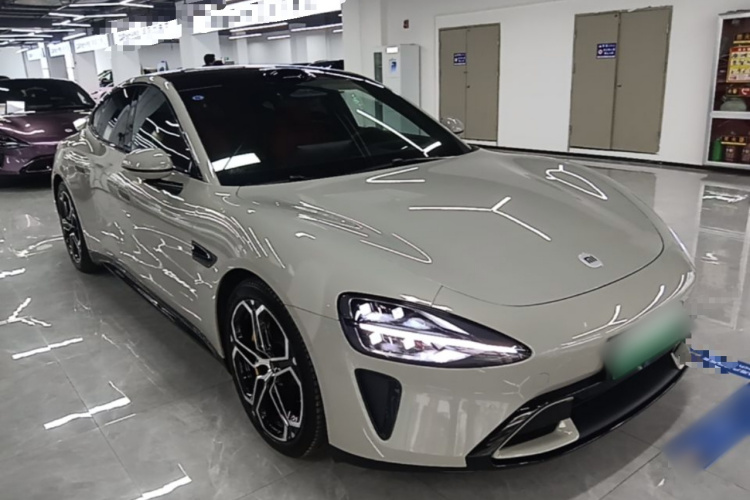 MI SU7 2024 car image #4