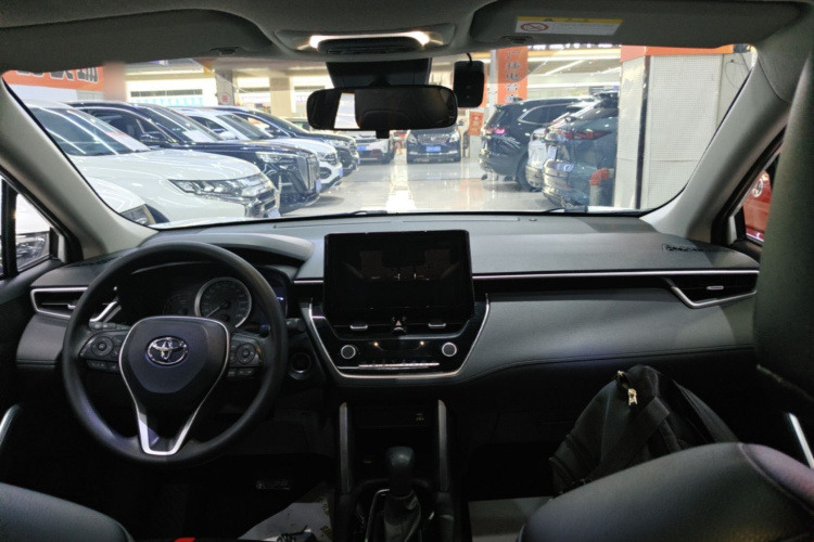 Toyota Corolla Cross 2023 car image #10