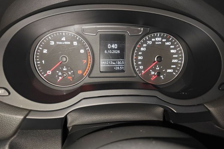Audi Q3 2017 #12 Audi Q3 2017 car image #12