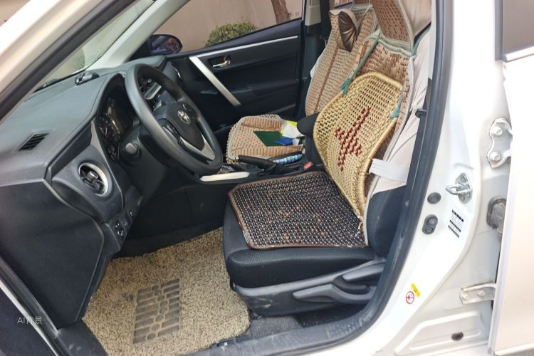 Toyota Corolla 2019 image de voiture #17
