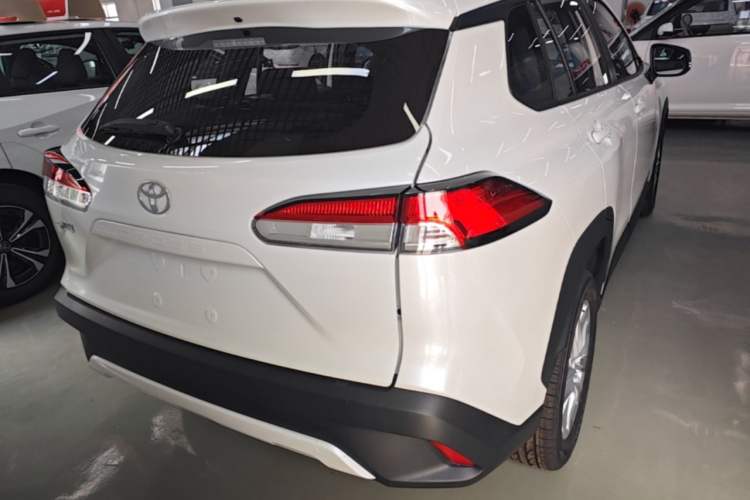 Toyota Corolla Cross 2026 #6 Toyota Corolla Cross 2026 car image #6