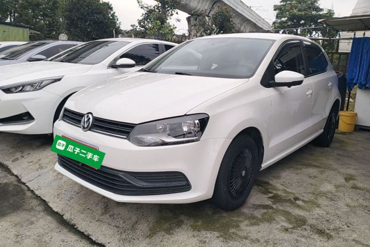 Volkswagen Polo 2018 car image #2