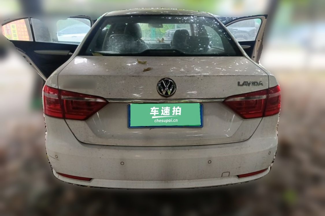 Volkswagen Lavida 2014 car image #6