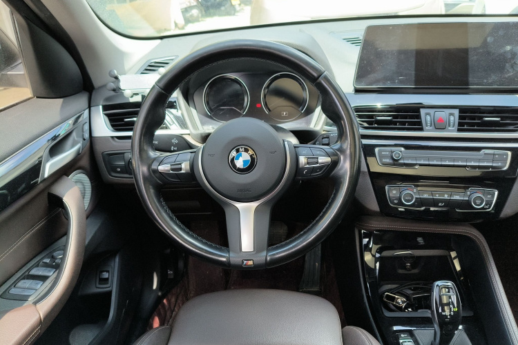 BMW X1 2021 immagine di auto #11