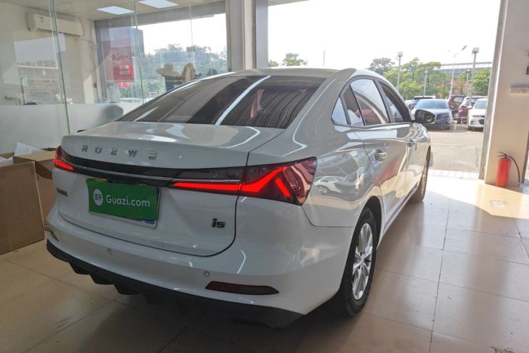 Roewe i5 2023 #7 Roewe i5 2023 car image #7