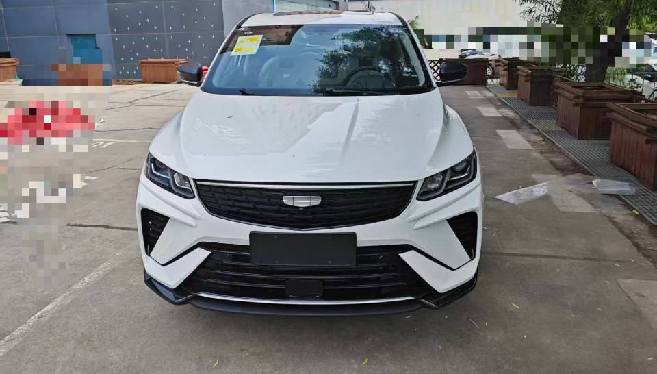 GEELY Coolray 2025 #2 GEELY Coolray 2025 image de voiture #2