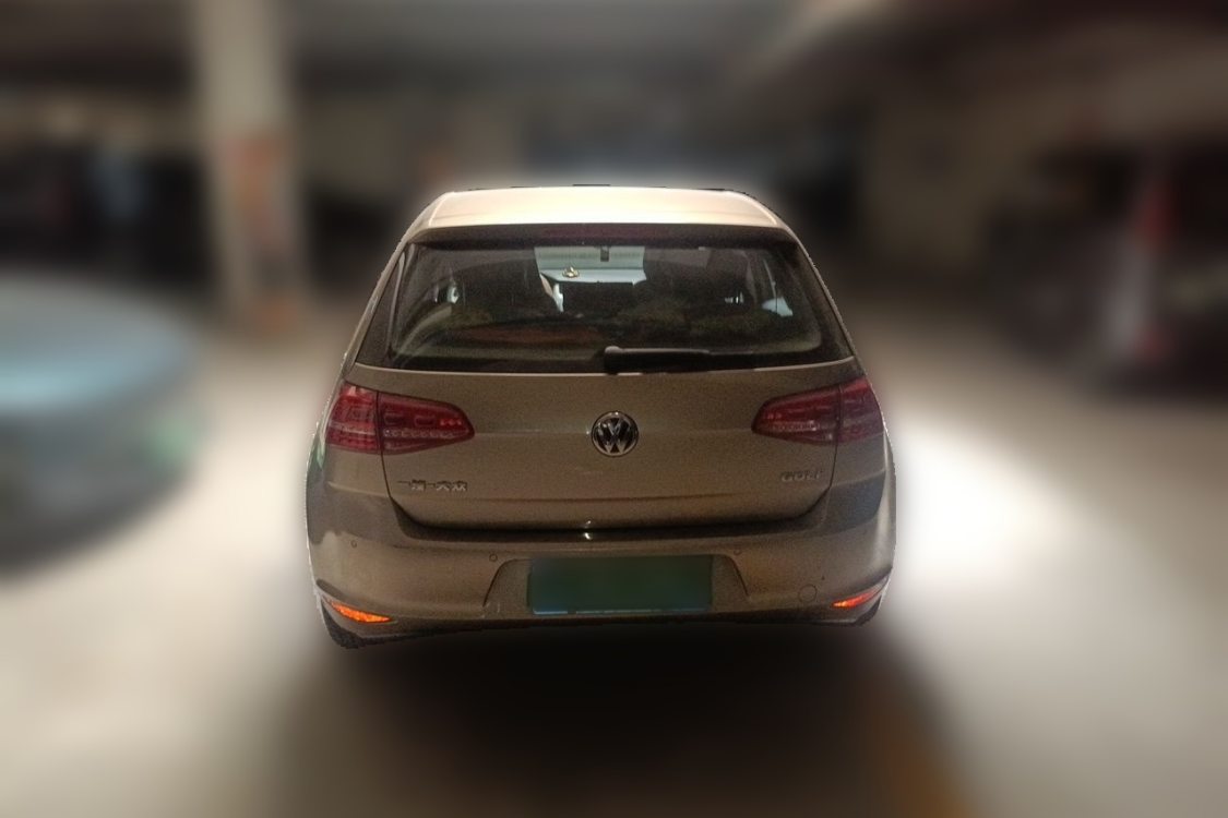 Volkswagen Golf 2014 car image #6