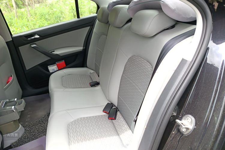 Skoda Rapid 2015 #19 Skoda Rapid 2015 image de voiture #19