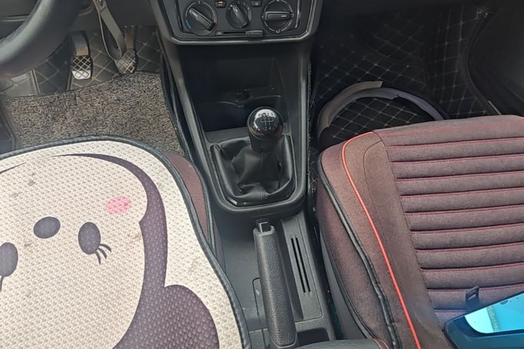 Volkswagen Santana 2017 #14 Volkswagen Santana 2017 car image #14