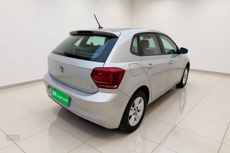 Volkswagen Polo 2020 car image #7