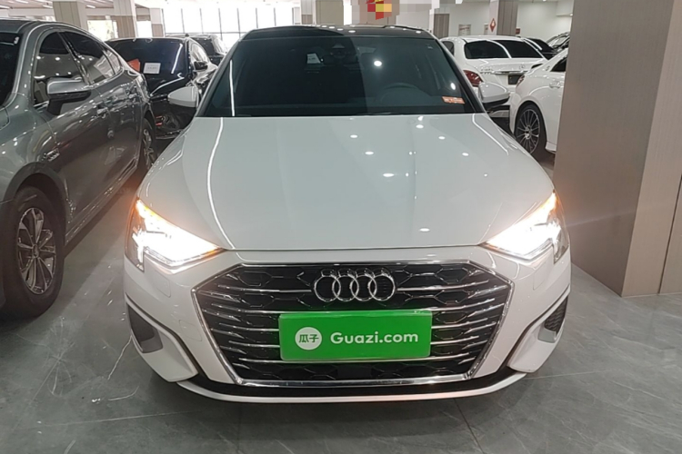 Audi A3 2023 صورة سيارة #3