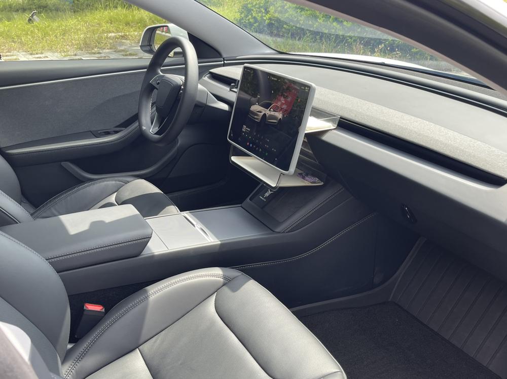 Tesla Model 3 2024 #9 Tesla Model 3 2024 car image #9
