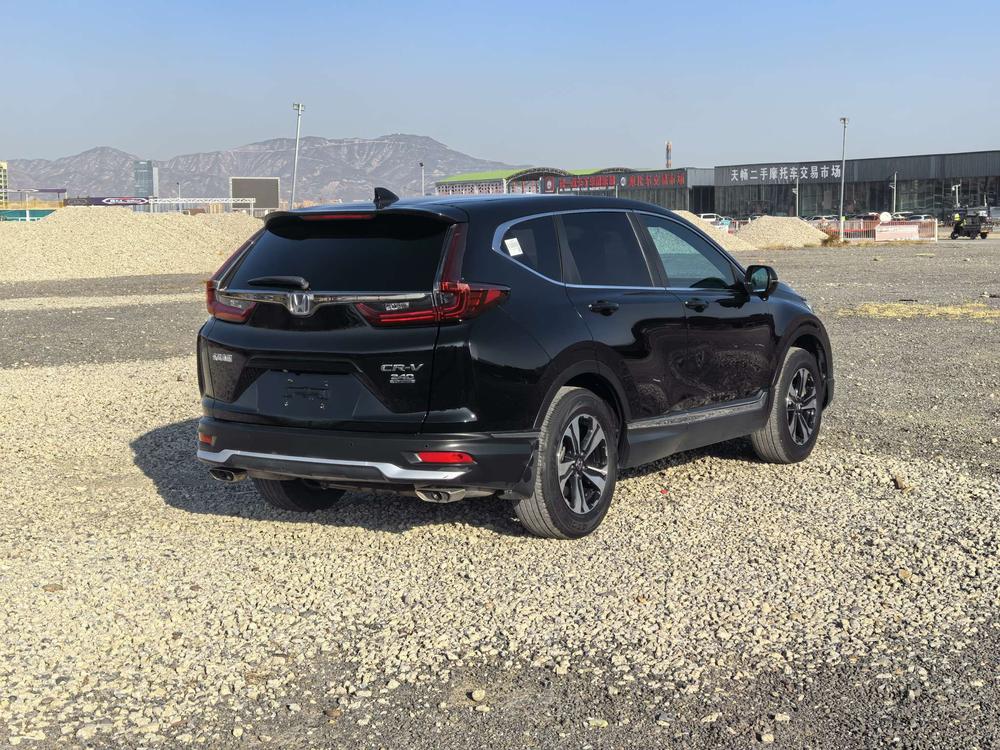 Honda CR-V 2022 صورة سيارة #6