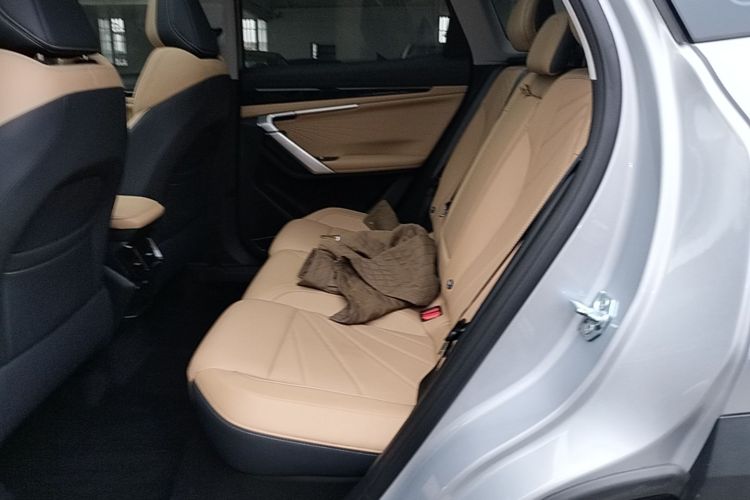 GEELY Boyue L 2023 #17 GEELY Boyue L 2023 изображение автомобиля #17