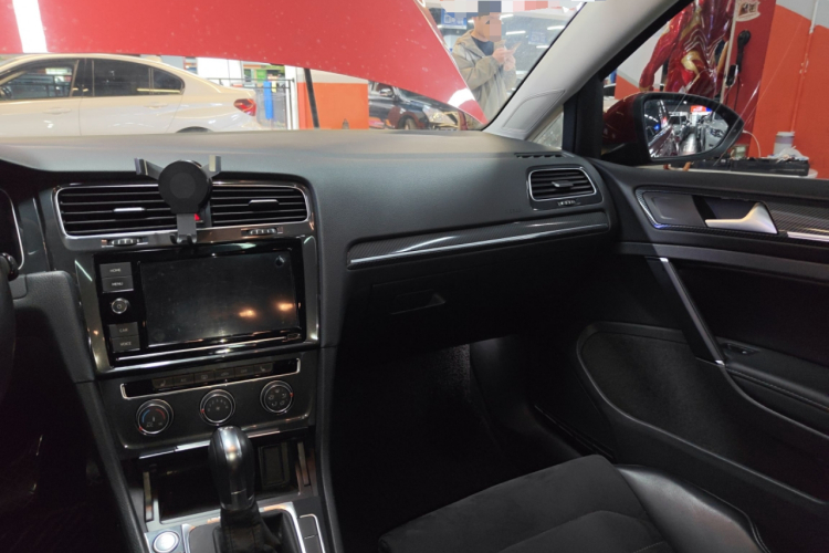 Volkswagen Golf 2019 صورة سيارة #13