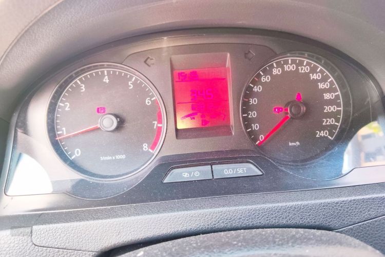 Volkswagen Santana 2015 car image #13