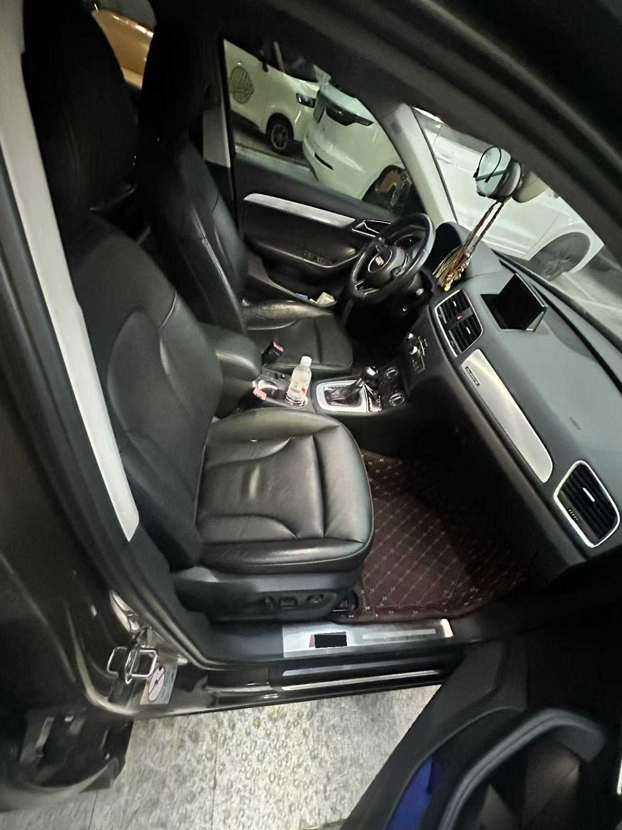 Audi Q3 2013 car image #4
