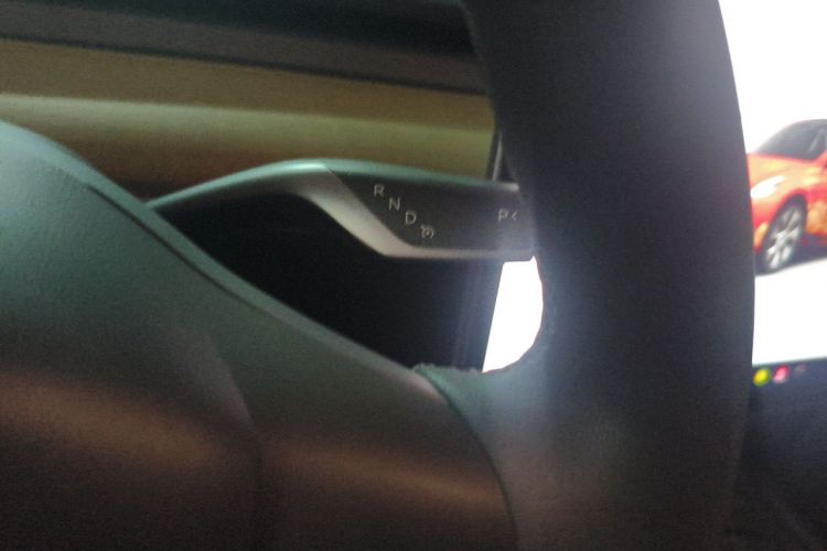 Tesla Model Y 2023 #14 Tesla Model Y 2023 car image #14