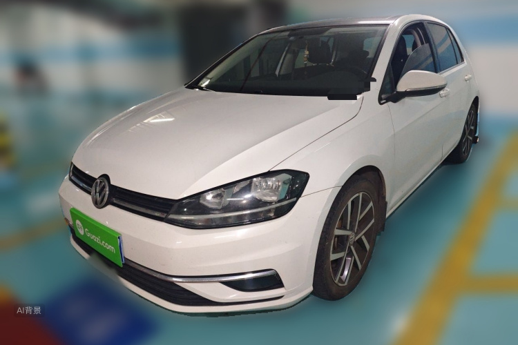 Volkswagen Golf 2020 car image #2