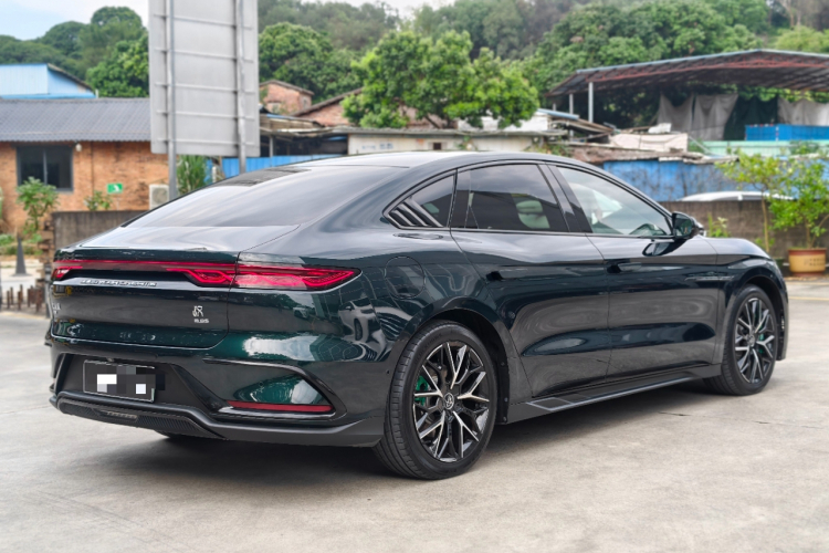 BYD Han 2022 immagine di auto #5