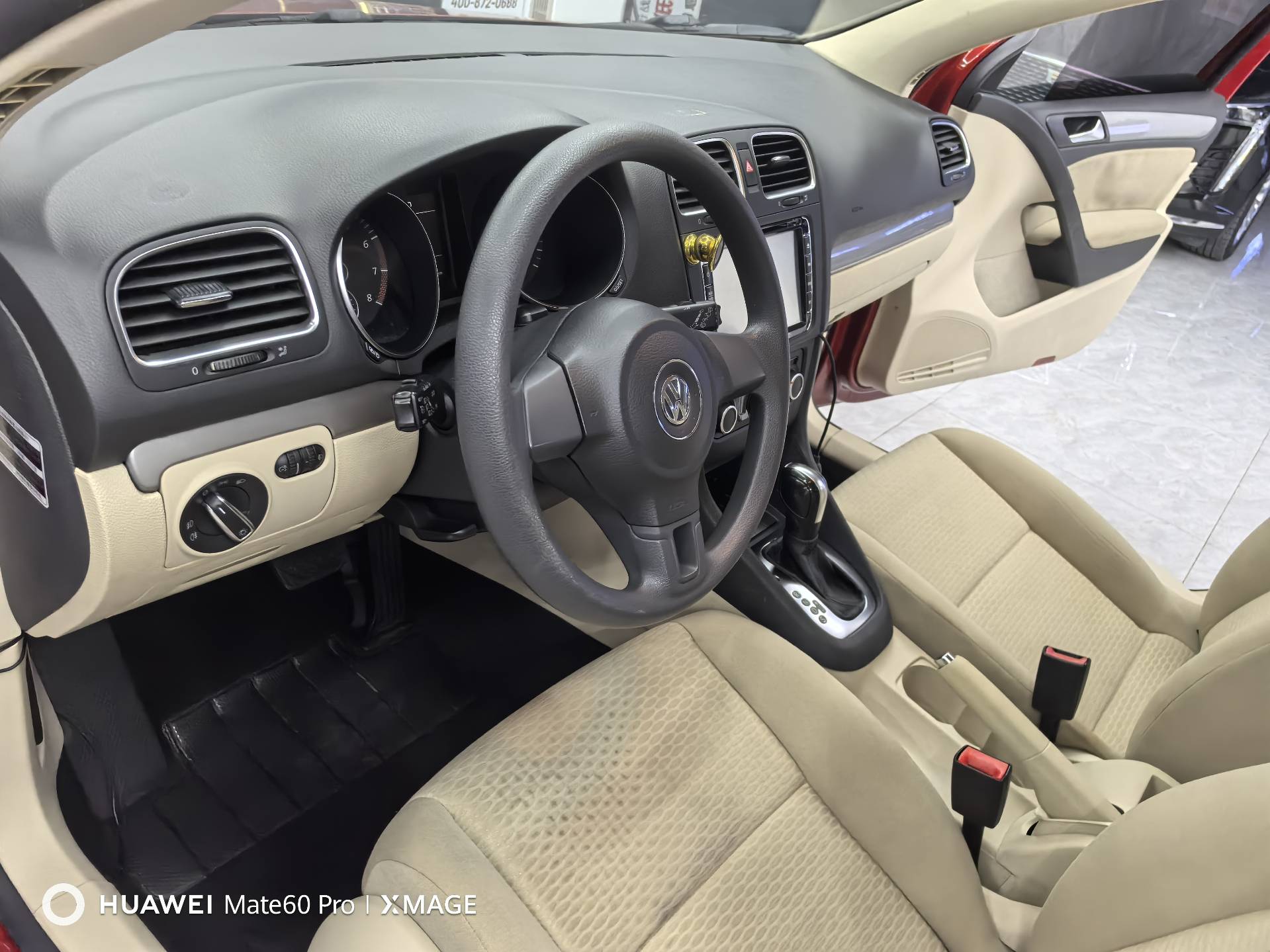 Volkswagen Golf 2013 car image #6