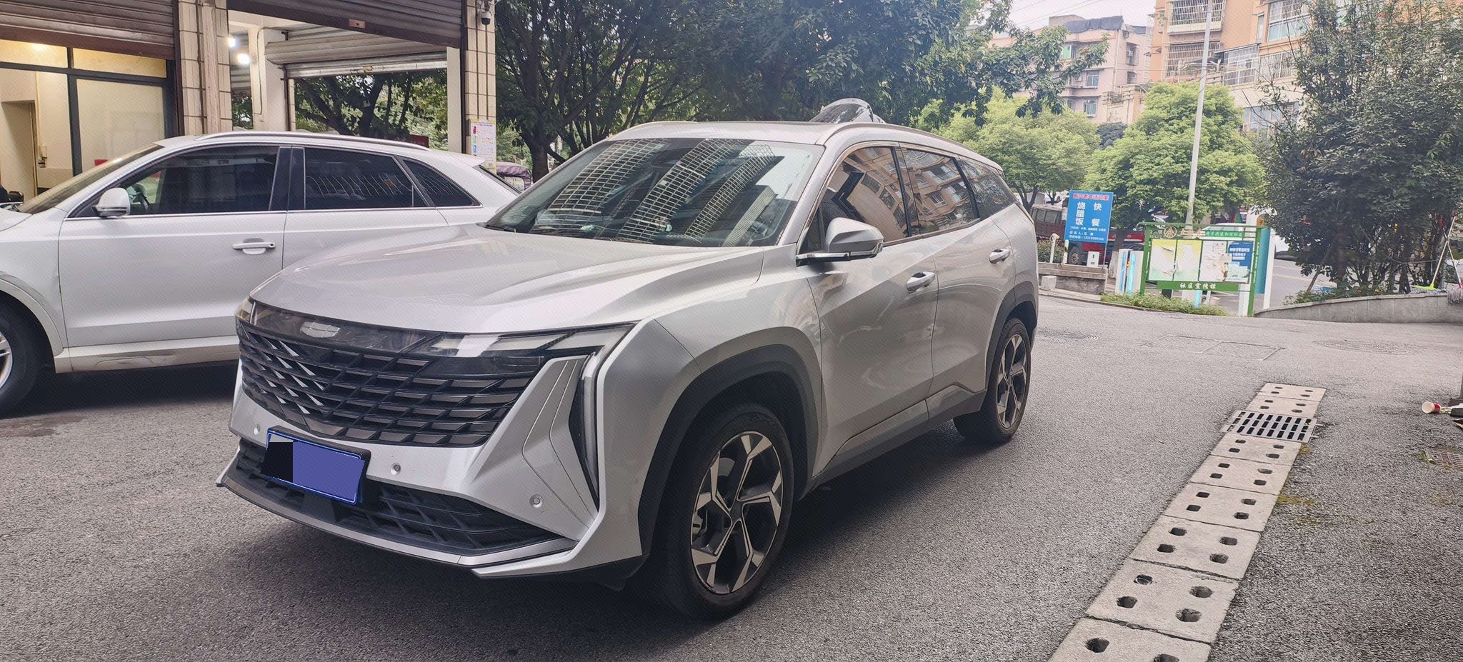 GEELY Boyue L 2023 GEELY Boyue L 2023 car image