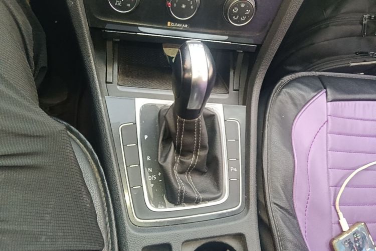 Volkswagen Golf 2017 #14 Volkswagen Golf 2017 car image #14