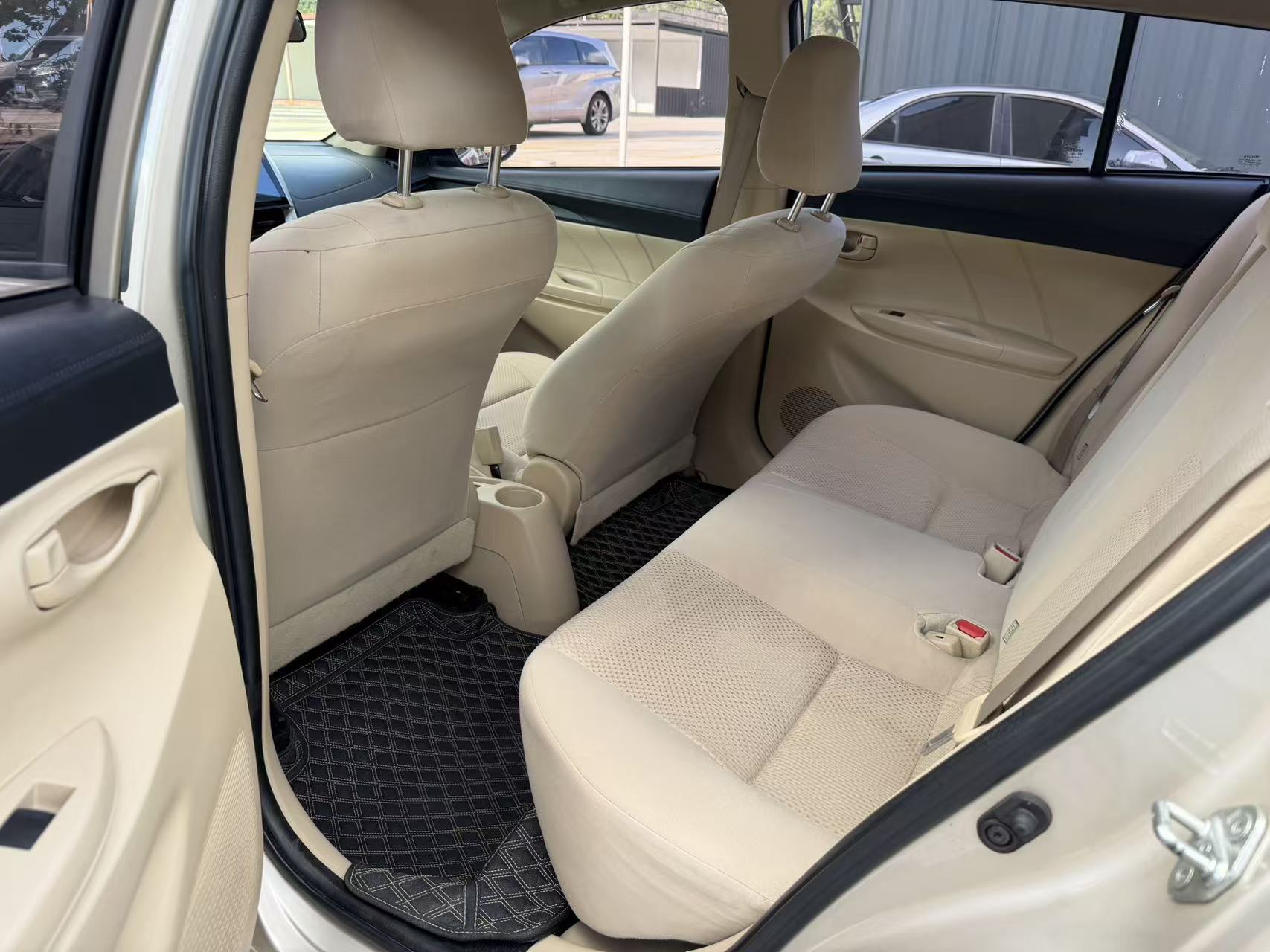 Toyota Vios FS 2018 image de voiture #5