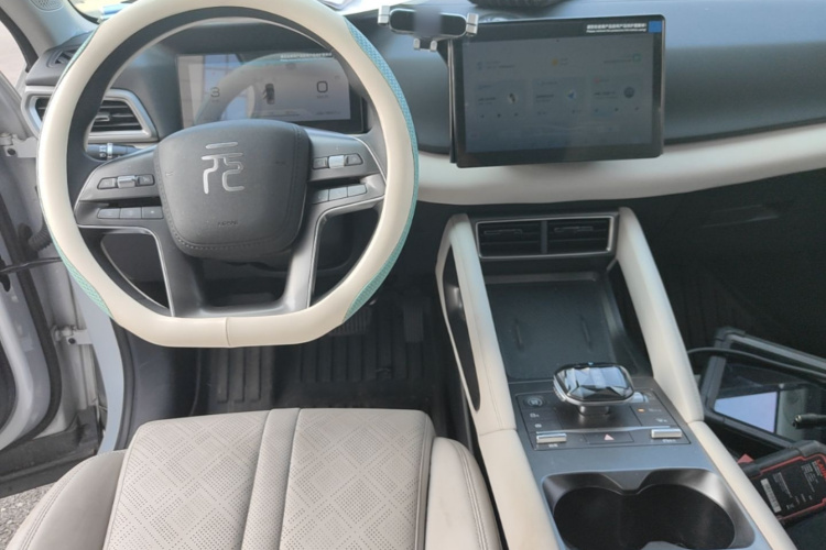 BYD YuanUP 2024 car image #10