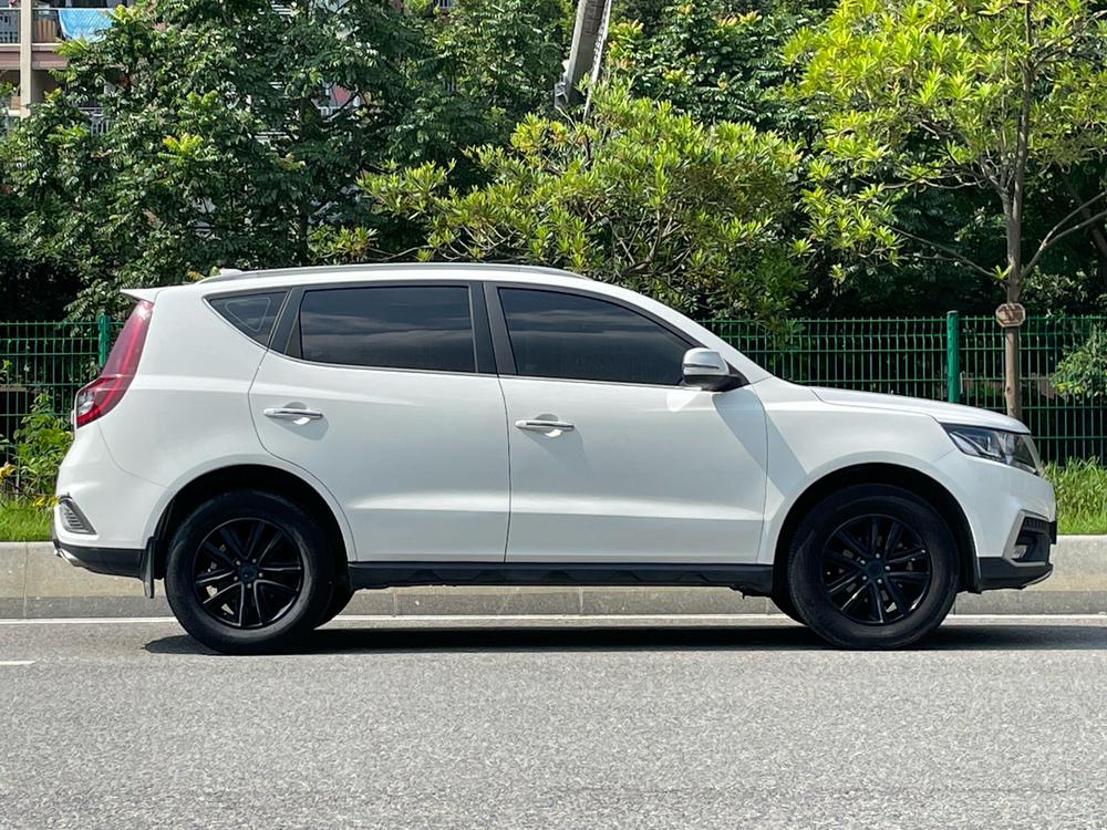 GEELY Vision X6 2018 car image #7